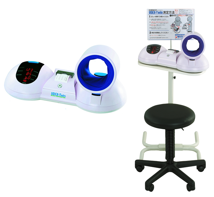 血行動態表示付・全自動血圧計 UDEX-Twin Type-ⅡM　製品画像