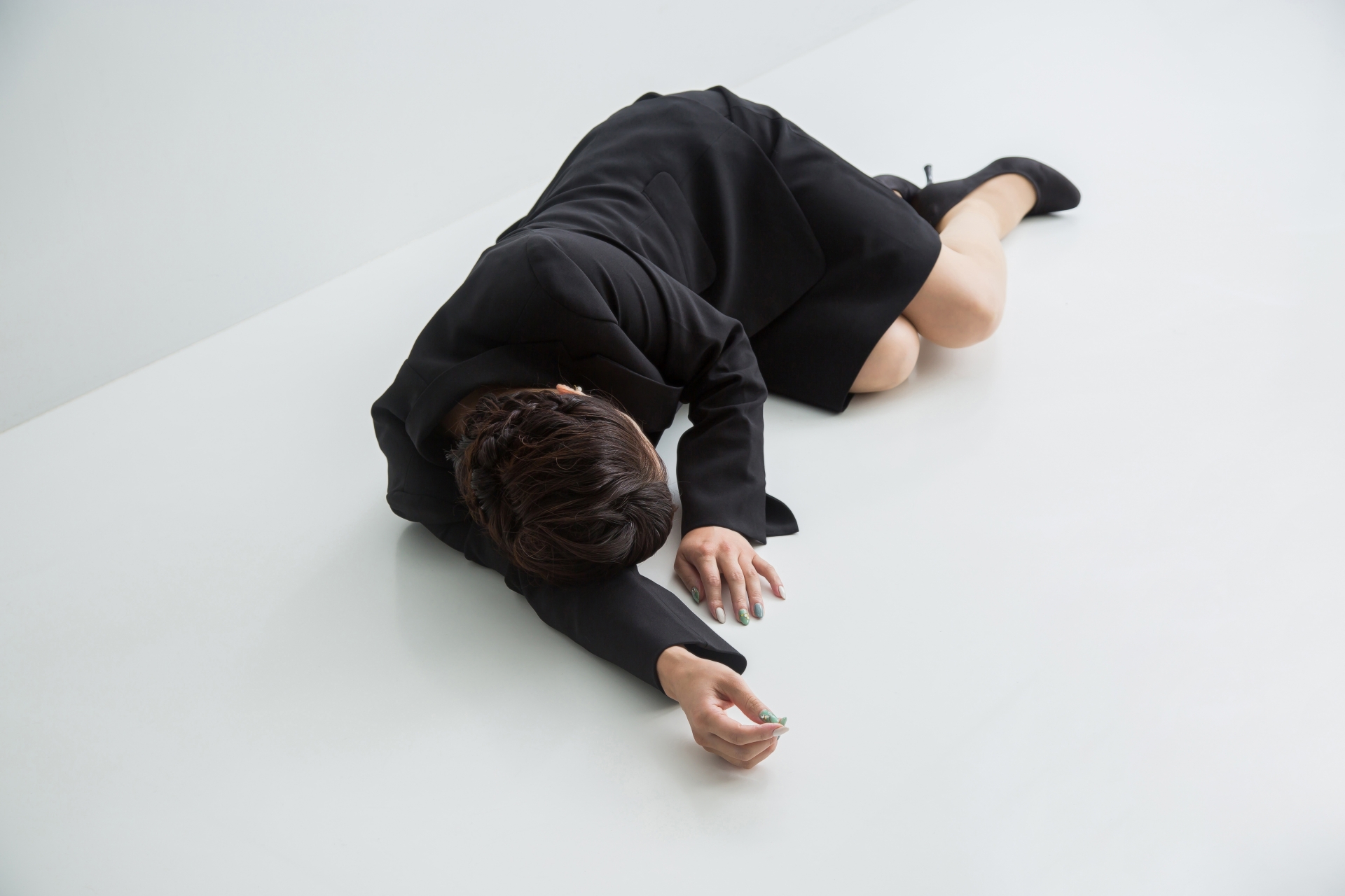 転倒予防は“未病”対策の第一歩｜職場でできる簡単チェックと改善策