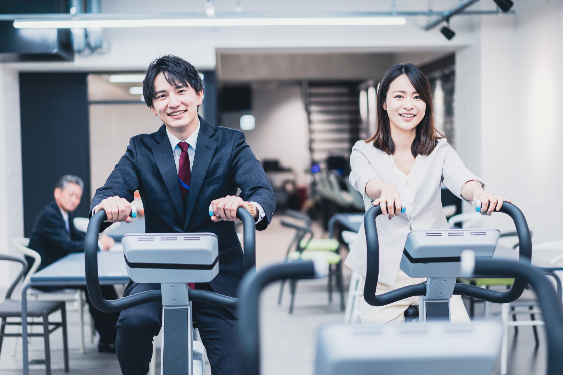 従業員の健康管理、会社はどこまで関与すべき?法令と実践方法をわかりやすく解説